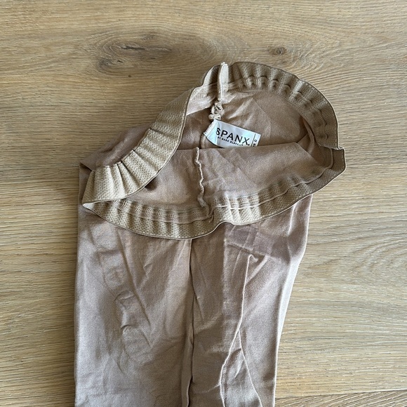 Spanx shaping high waisted footless sheers - Picture 2 of 4